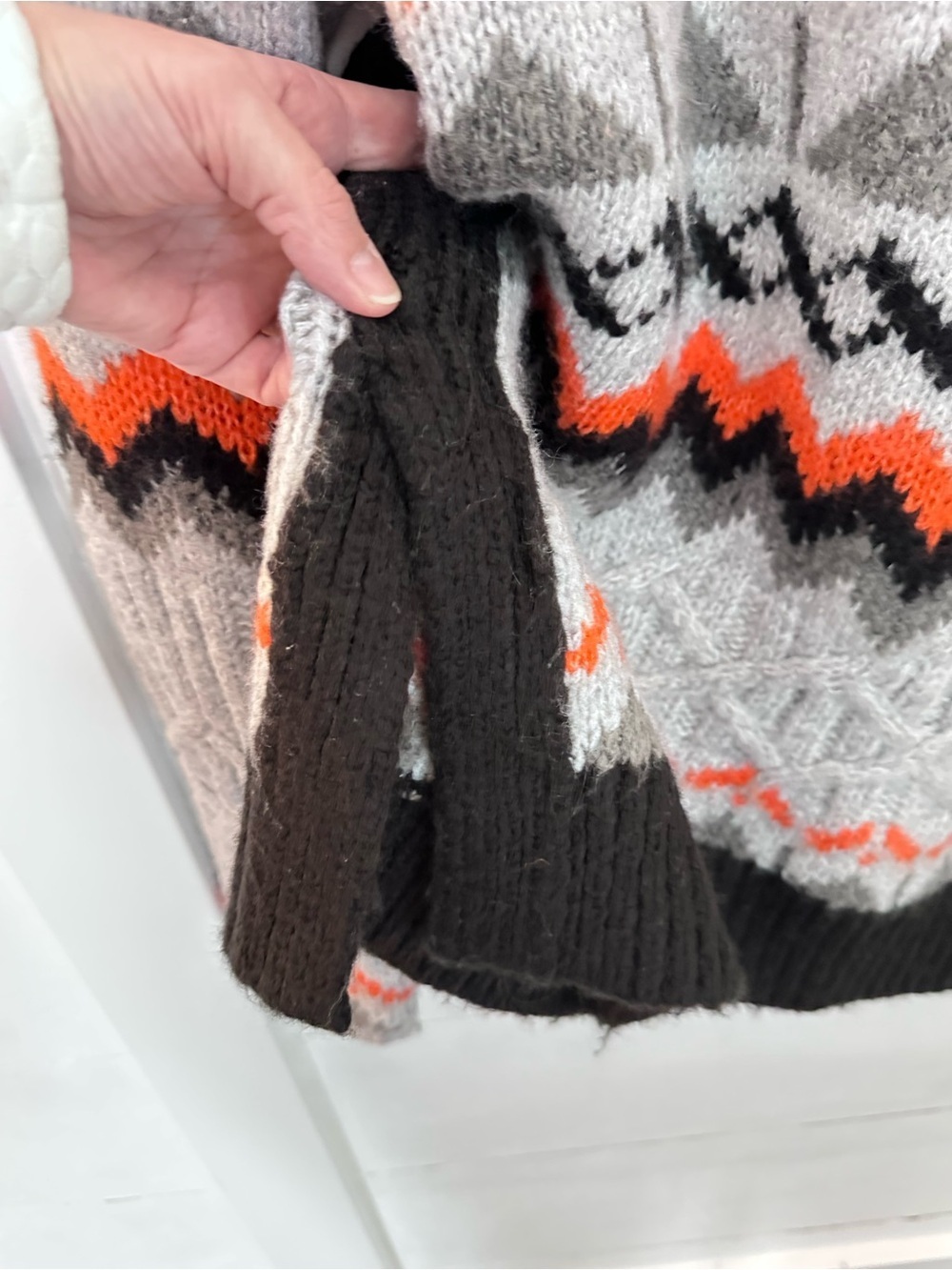 Magashoni L grey chunky fisherman cabin nordic cable knit sweater softcore - Picture 10 of 14